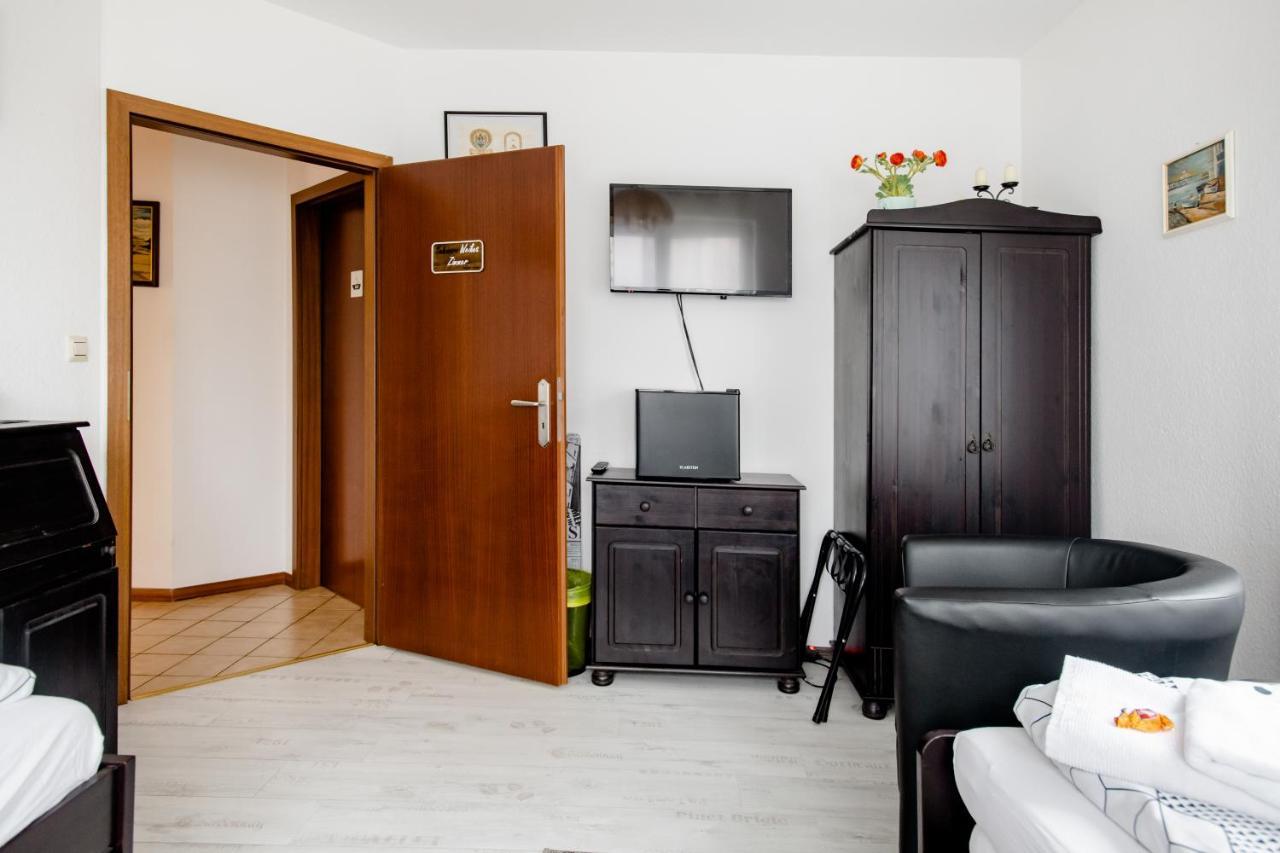 Ruhige Zimmer Im Gruenen Берлін Екстер'єр фото